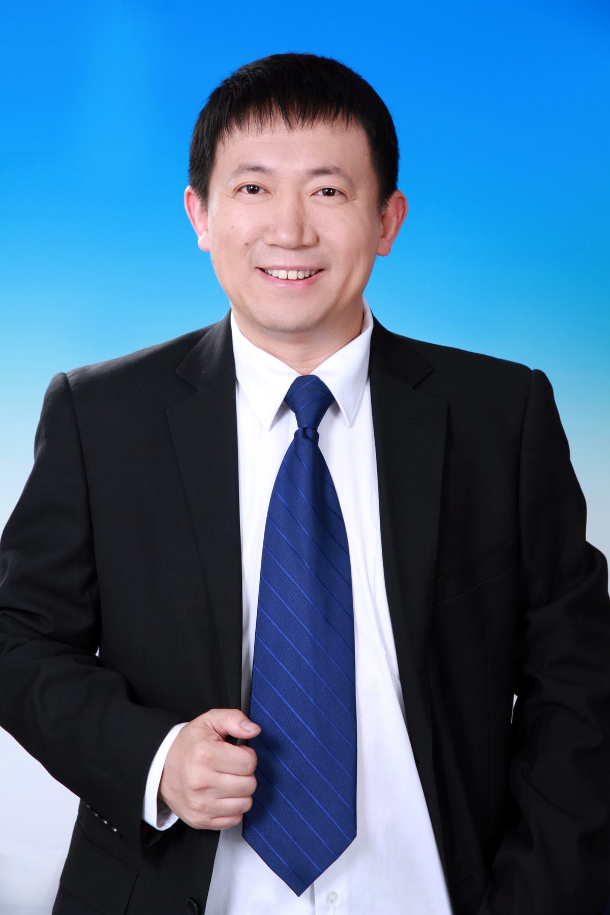 管卫东老师